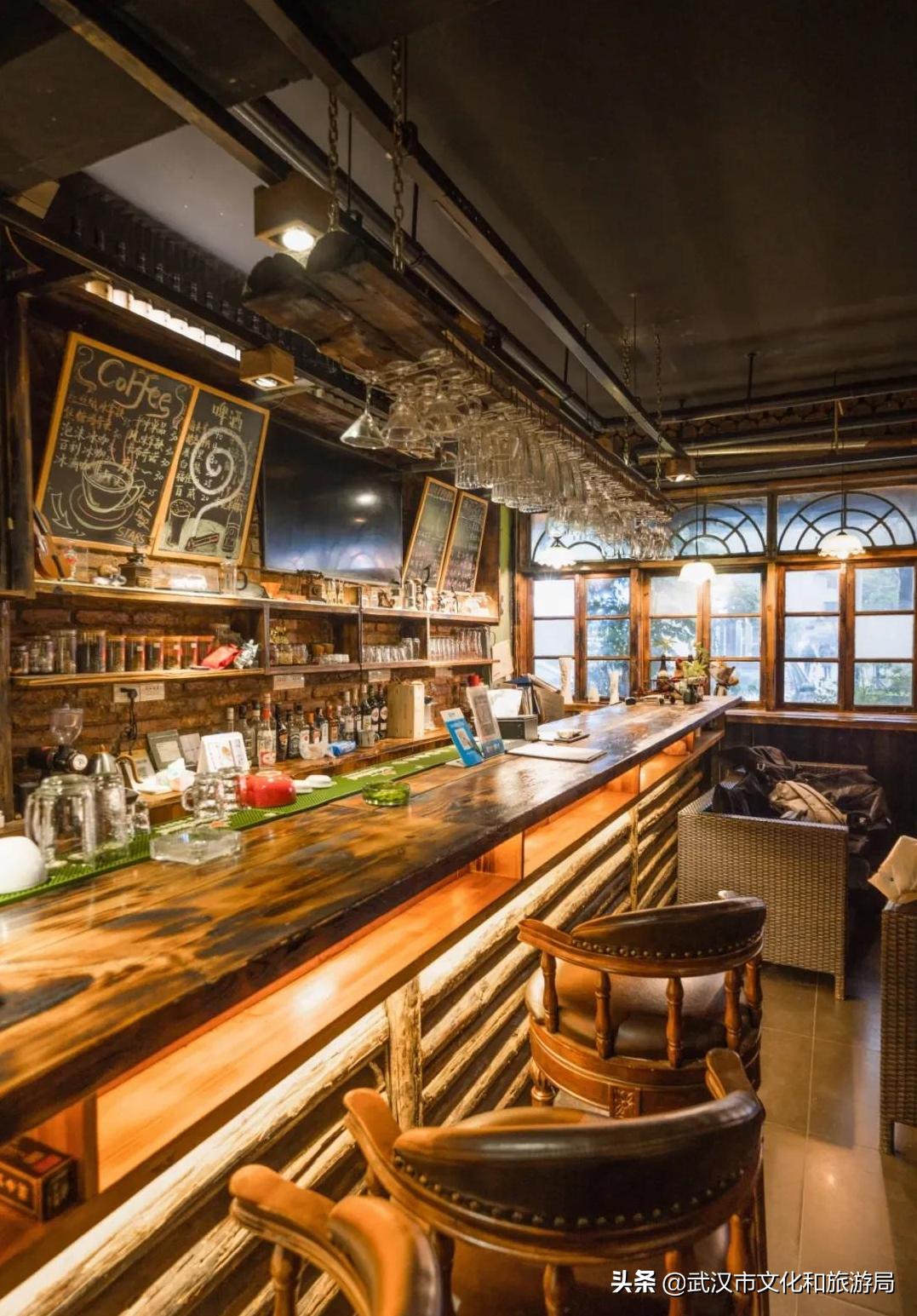 这条路藏着武汉人舌尖上的咖啡和喜头鱼