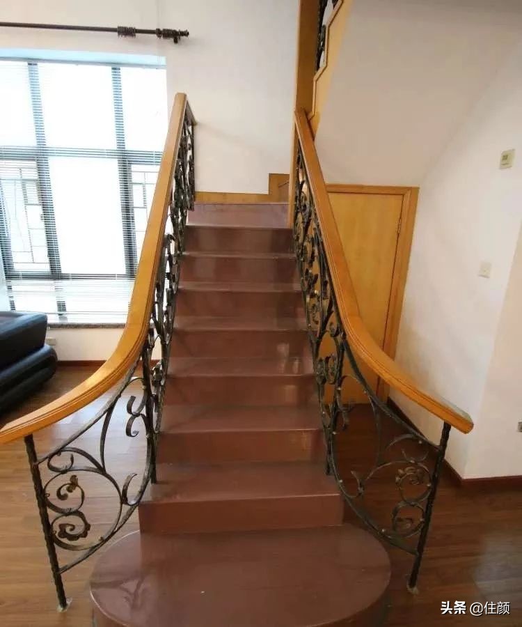 全屋贯穿10米滑梯，天台泡泡屋俯瞰CBD夜景，这个33楼的家够野