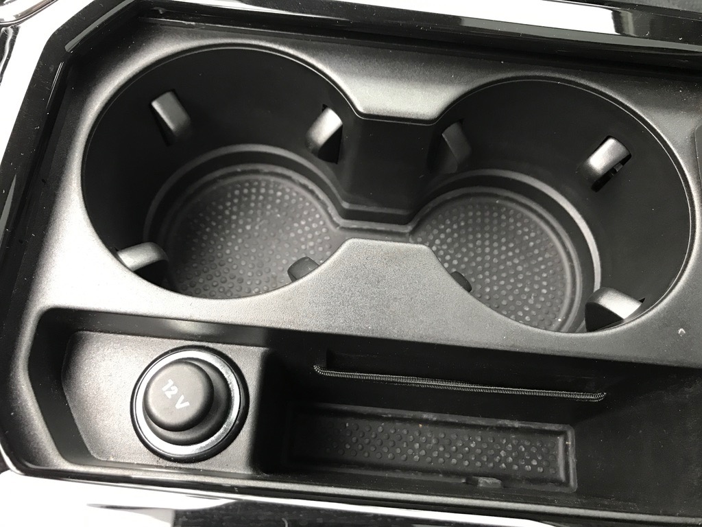 大众帕萨特380豪华版驾驶体验,大众帕萨特380豪华版驾驶感受