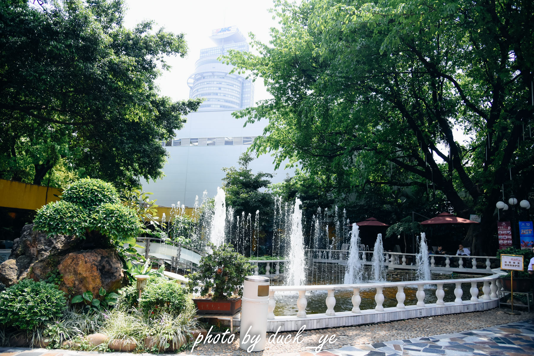 广州白宫古堡,广州闹市中的白宫