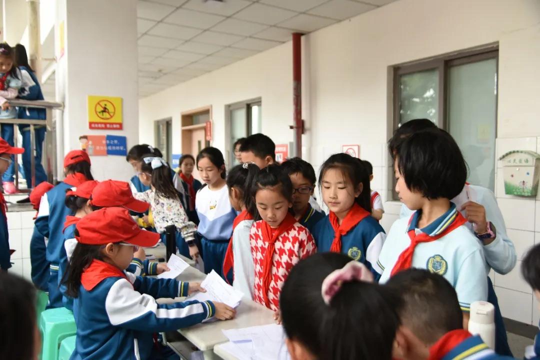 强健体魄展青春风采,锦绣小学活力操