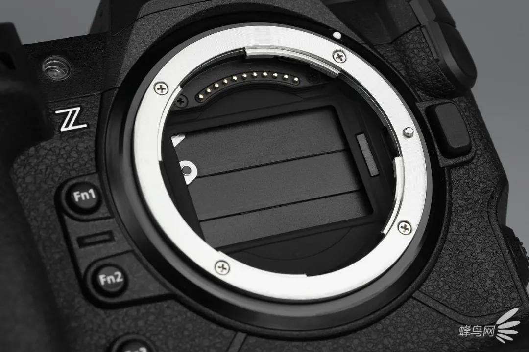 尼康z9旗舰相机详细评测,尼康z9机身的无损变焦功能