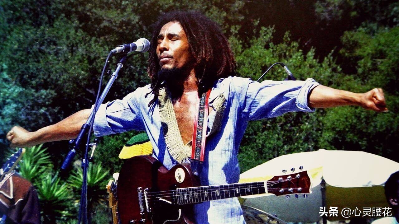 歌曲扒带难以入手么，学会这8条，让你听到就弹出来