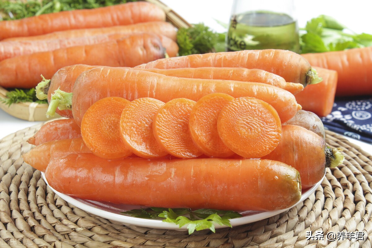 羊有反刍吃得少没精神是怎么回事,羊最近吃得很少是什么情况