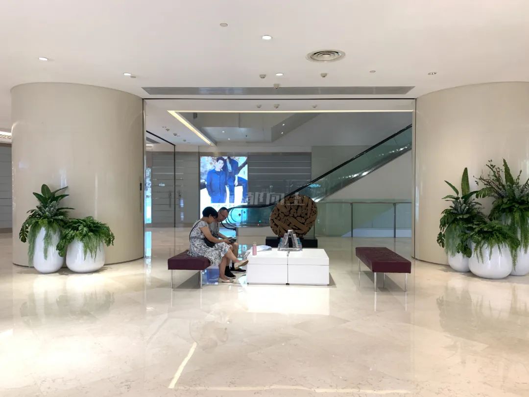 暴走重庆成都,重庆三大核心商圈