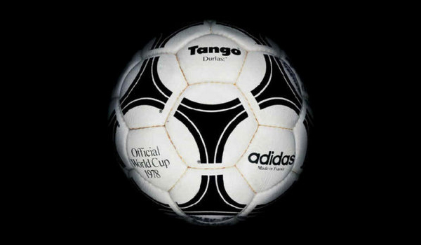 历届世界杯比赛用球,世界杯历届比赛用球介绍