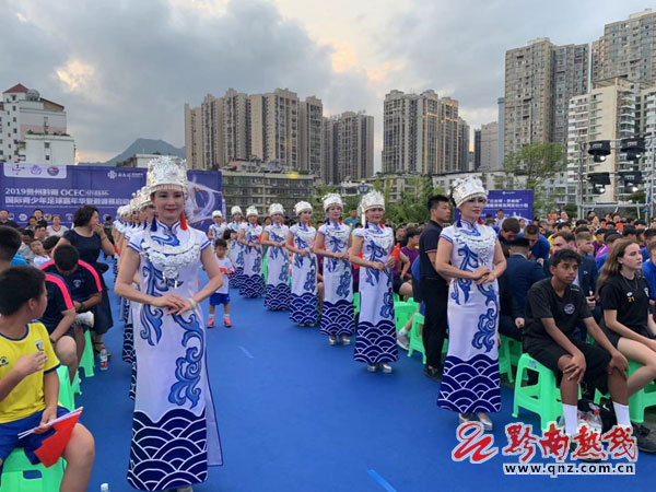 2018年贵州花溪全国足球邀请赛,贵州首届多彩贵州足球比赛