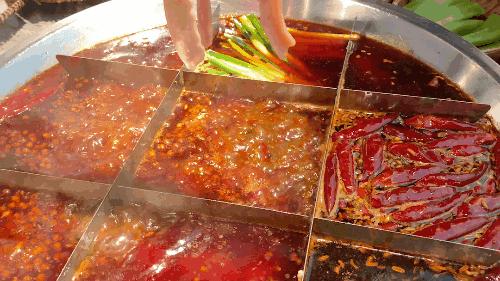 19.9元秒成都春熙路牵肠挂肚双人套餐！菜价回到10年前！