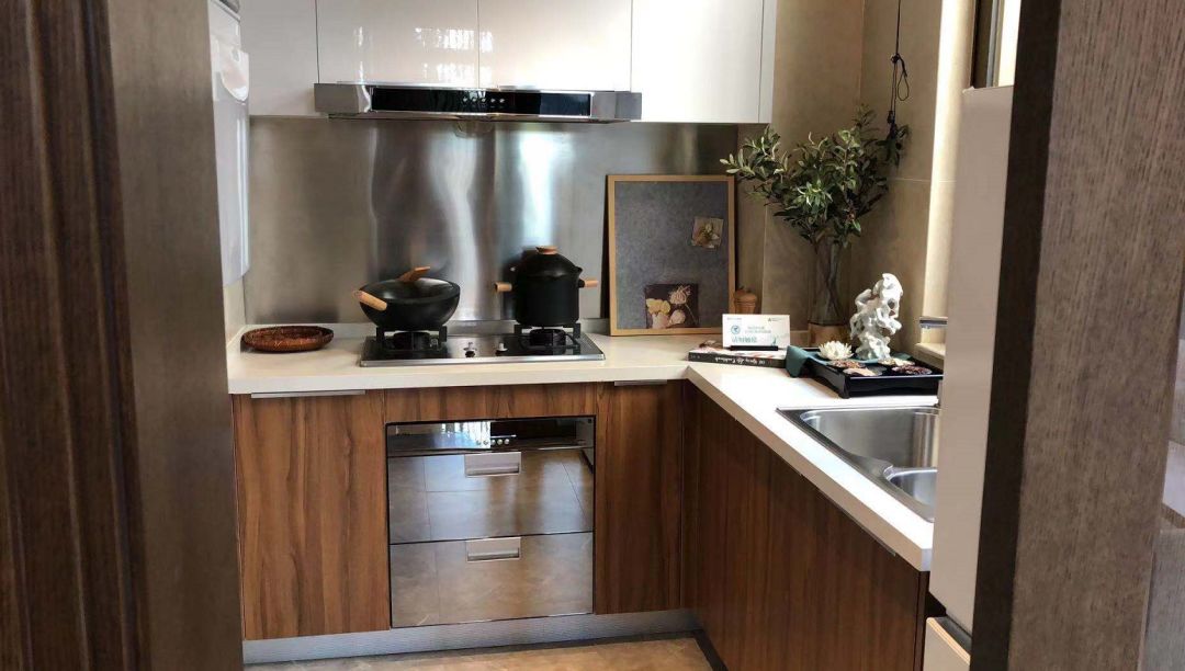 雅居乐别墅值不值得买,难以想象有人花400w买个15平的房子