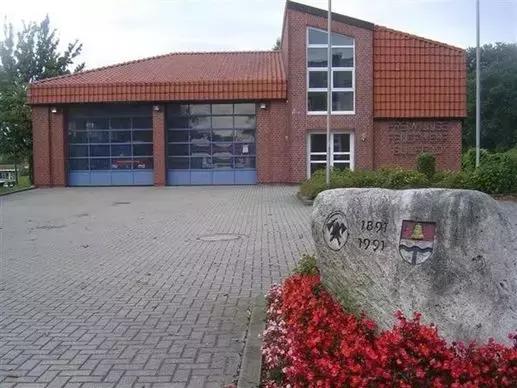 闀滃ご涓嬬殑寰峰啗,鍟嗗懆涓撴爮