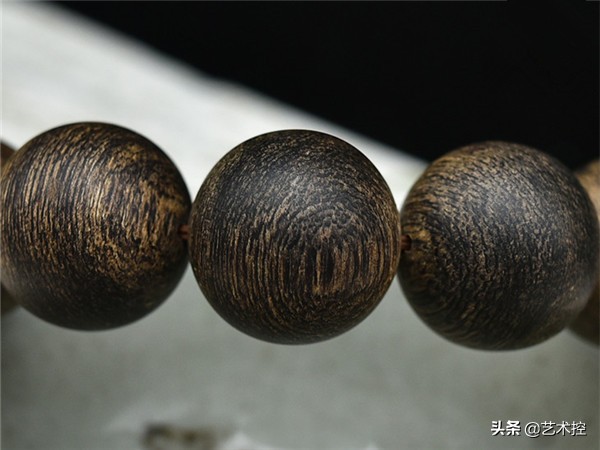 越南沉香最好在哪里,越南芽庄绿棋沉香的特点