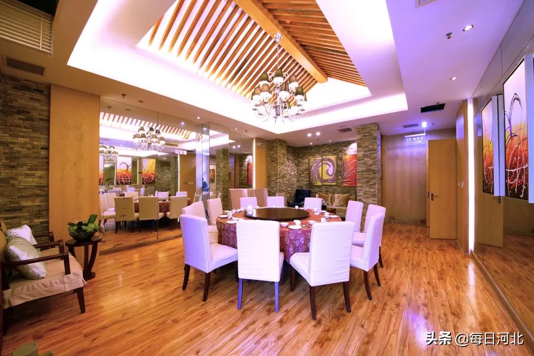 迷人的天门湖,天门湖景区