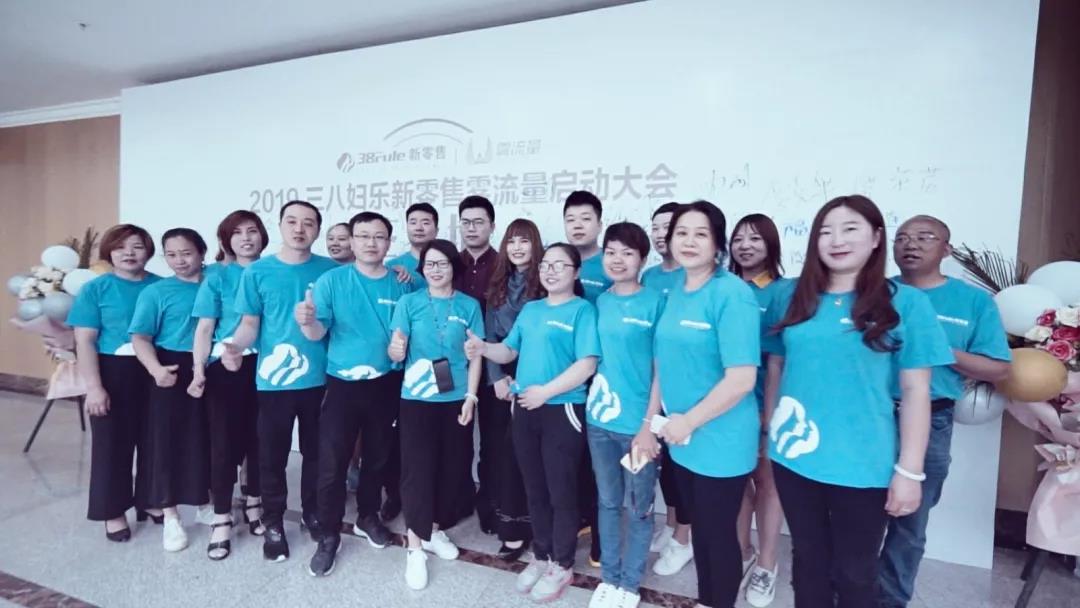 微信微商卖鞋引流客源最快的方法,微商找客源微信加人技巧图片