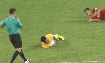 少林足球gif铁头功没荒废,少林足球铁头功动图