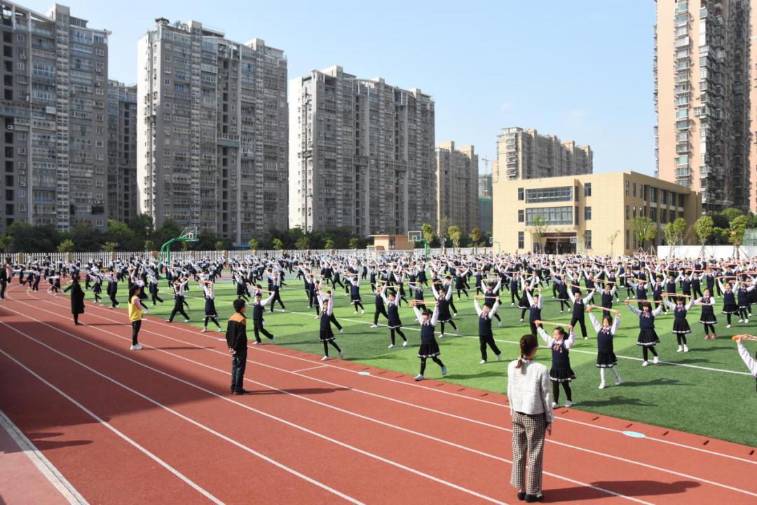 尚雅文笔相约明天——连江县文笔小学欢迎新同学