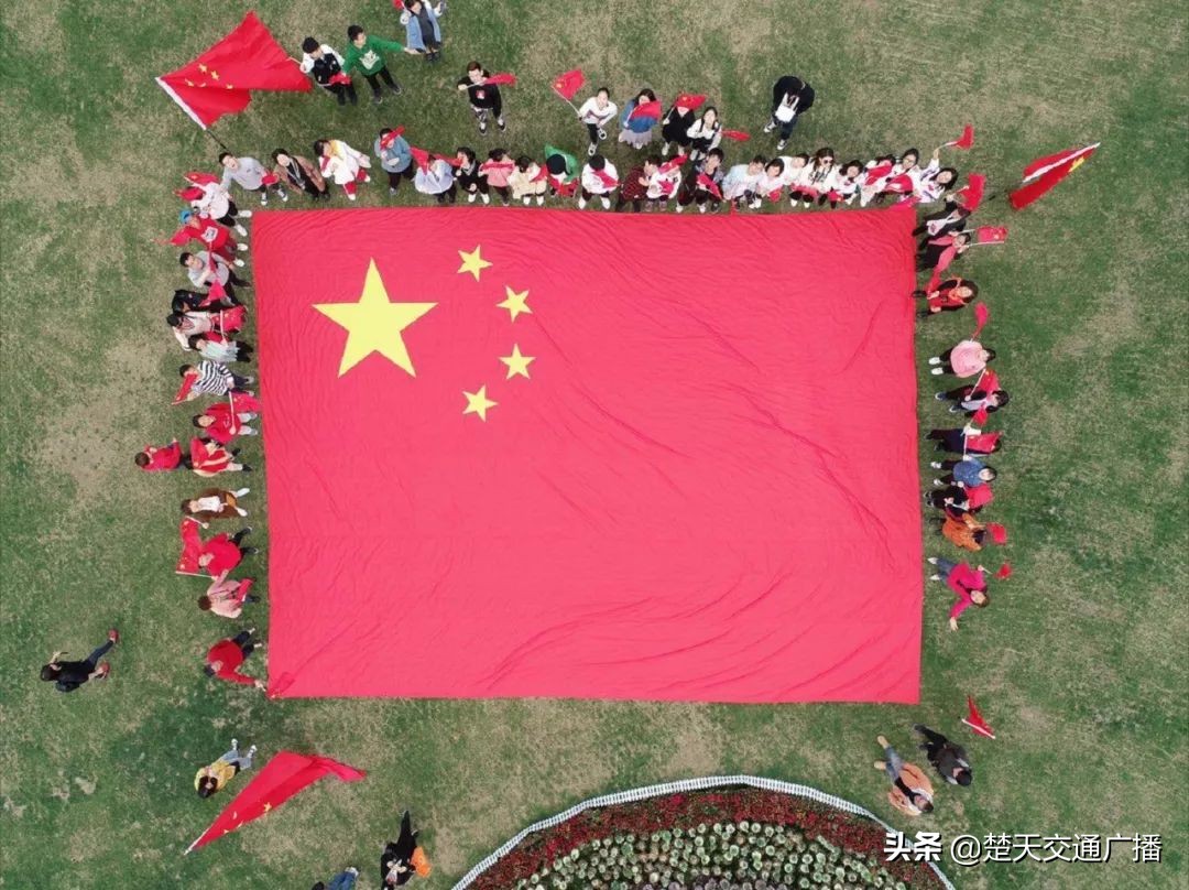 一条绿道一次快闪百位记者,东湖绿道大学生快闪