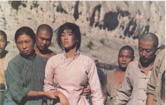 张艺谋巩俐分手前最后一部电影,张艺谋巩俐分手