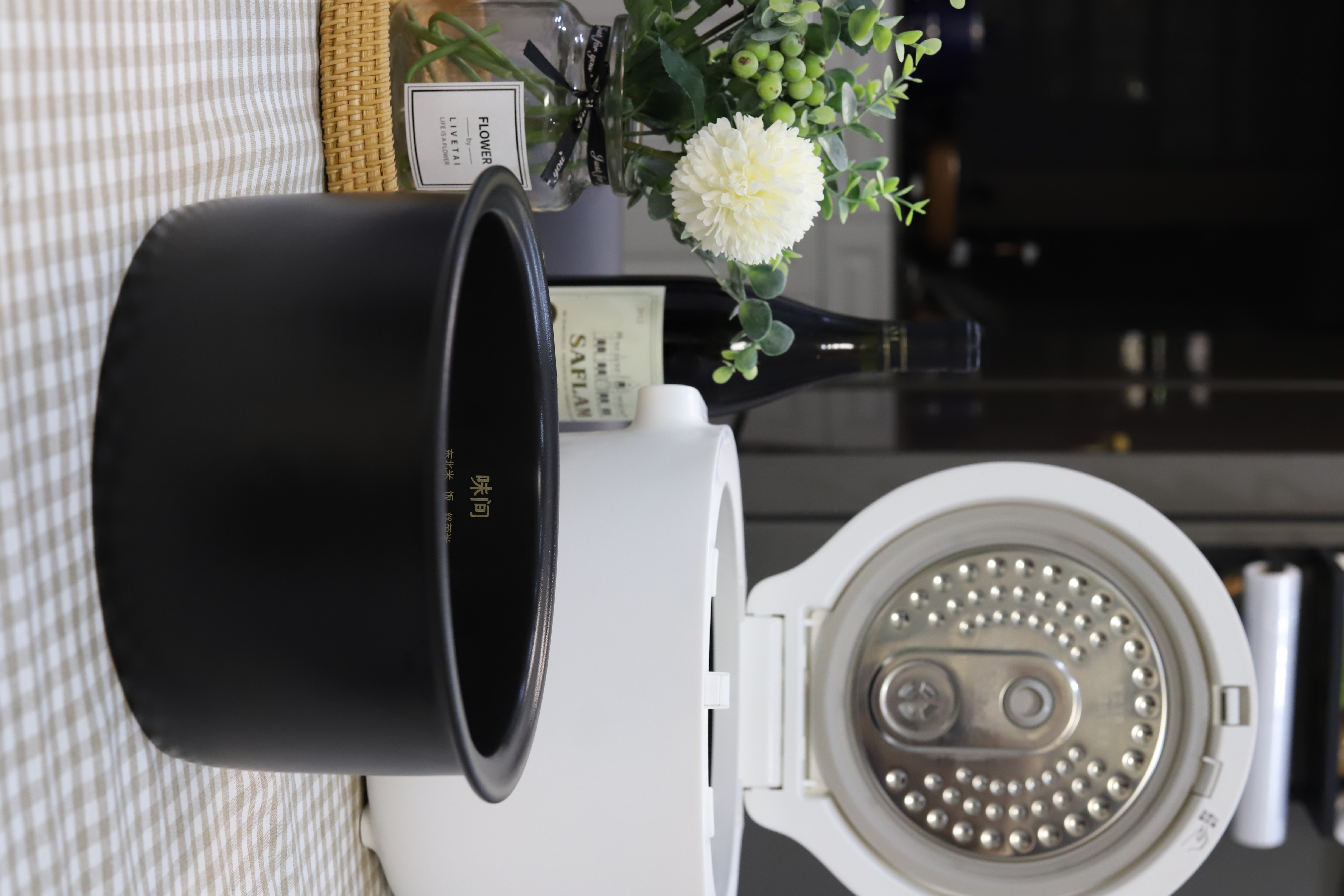 伊莱特陶土电饭煲怎么使用,伊莱特新款电饭煲使用教程