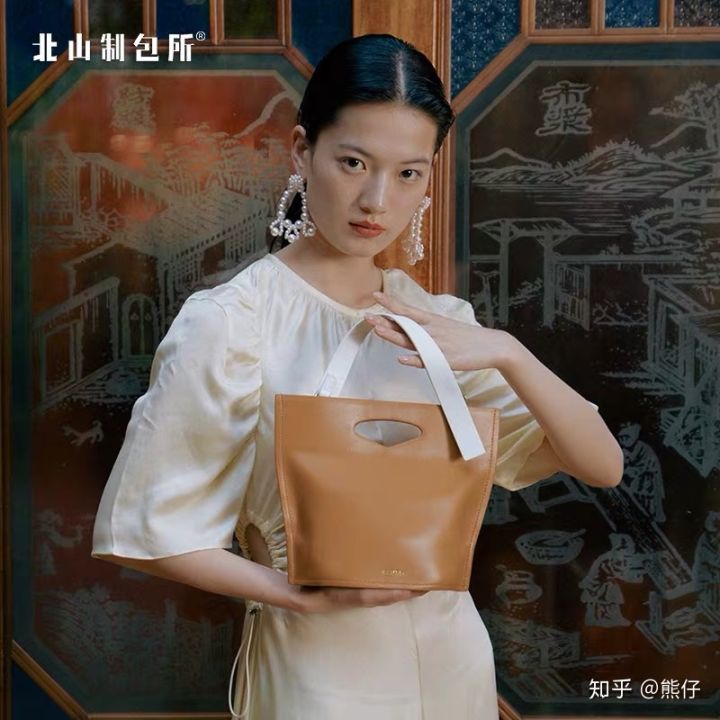 千元包包推荐轻奢20岁,千元小众包包推荐百搭平价