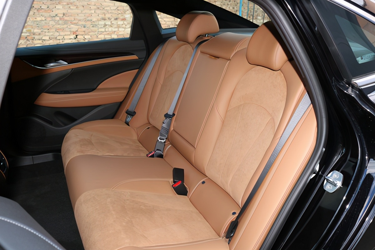 试驾君越动力,试驾别克君越雅阁