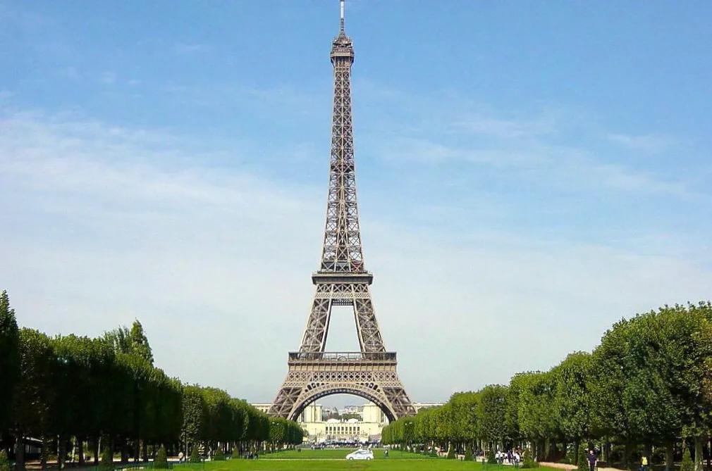 以浪漫风情闻名于世的法国该怎样去留学？