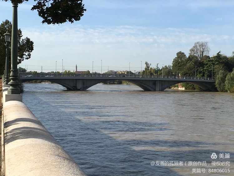 维罗纳爱情之城,浪漫的爱情之都维罗纳