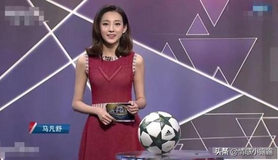 她是央视女主持，走秀时泳裤意外滑落，淡定走完全程：谁爱看谁看