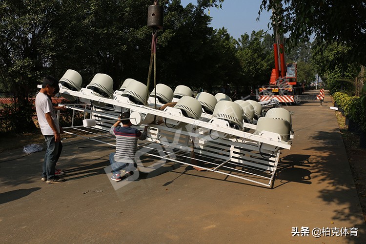 柏克案例巡展｜顺德职业技术学院攀爬式高杆灯案例