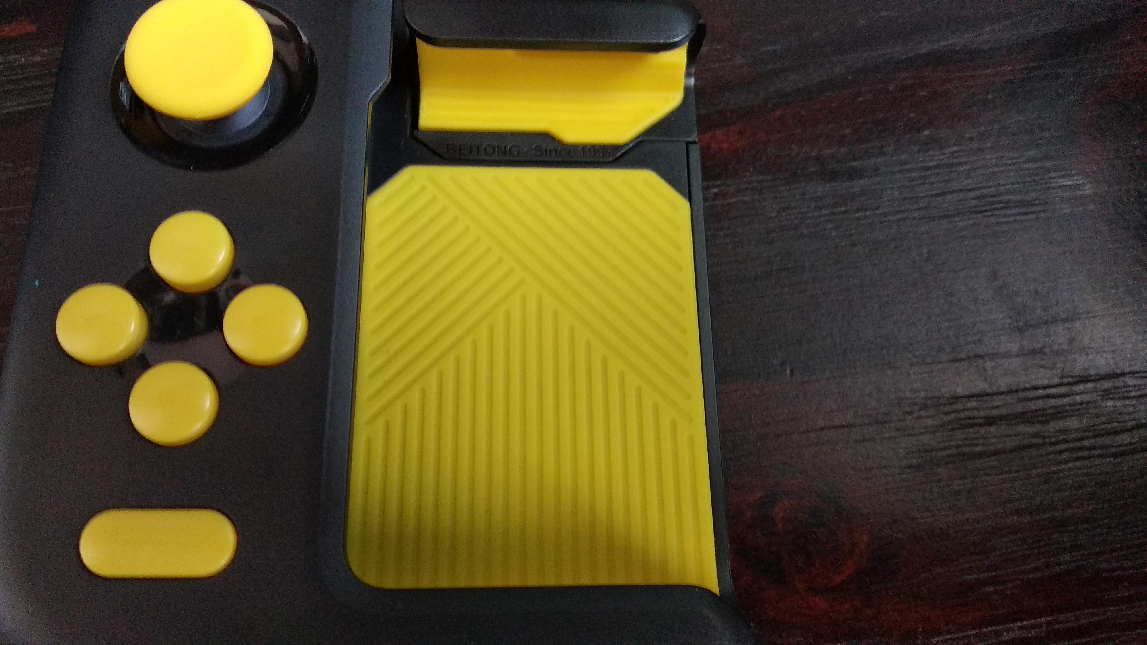 吃鸡神器北通h1手柄,北通h1手感按键改进了么