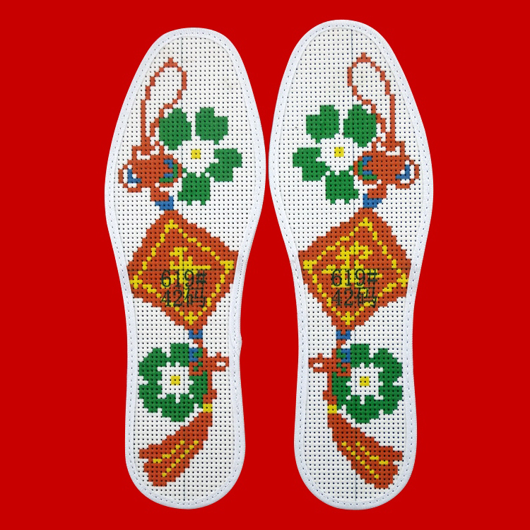 非遗刺绣鞋垫介绍怎么写,绣花鞋垫文化传承