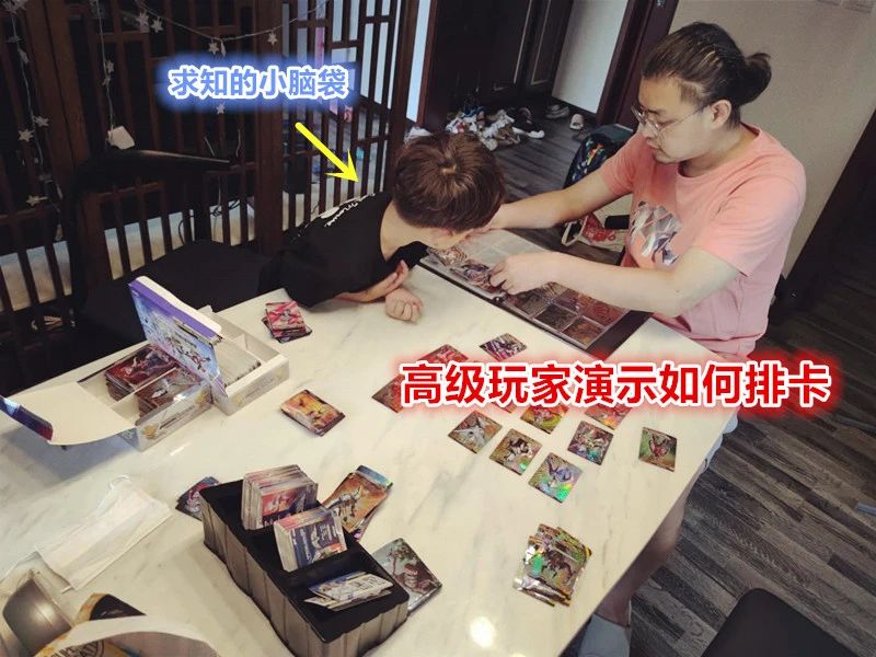 奥特曼卡片是买传奇好还是黑钻好,奥特曼卡片到底该不该给小孩买