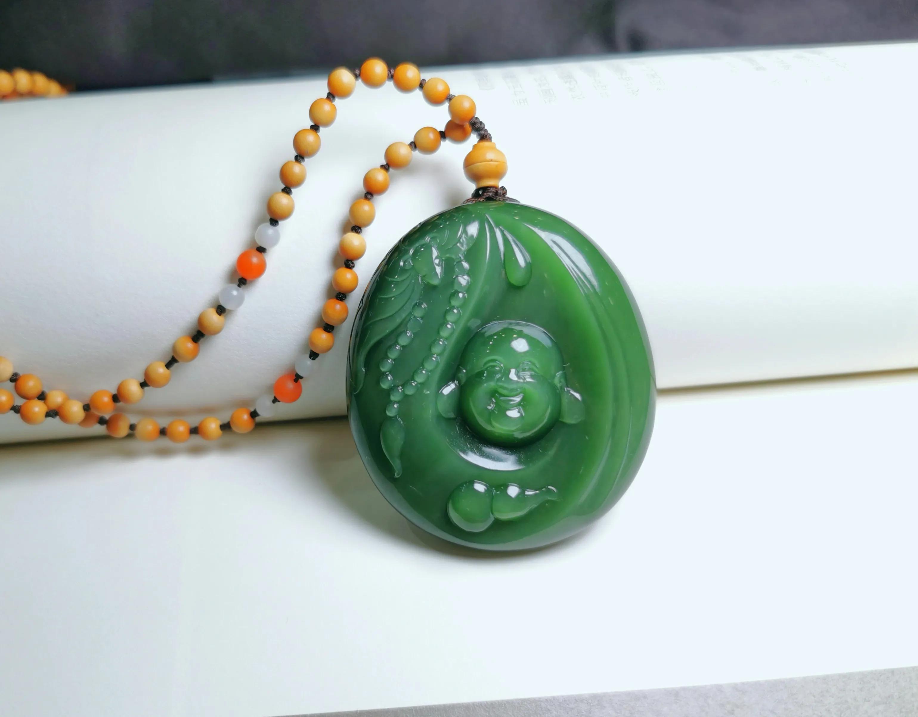 和田玉中的新宠,翡翠新宠蓝水