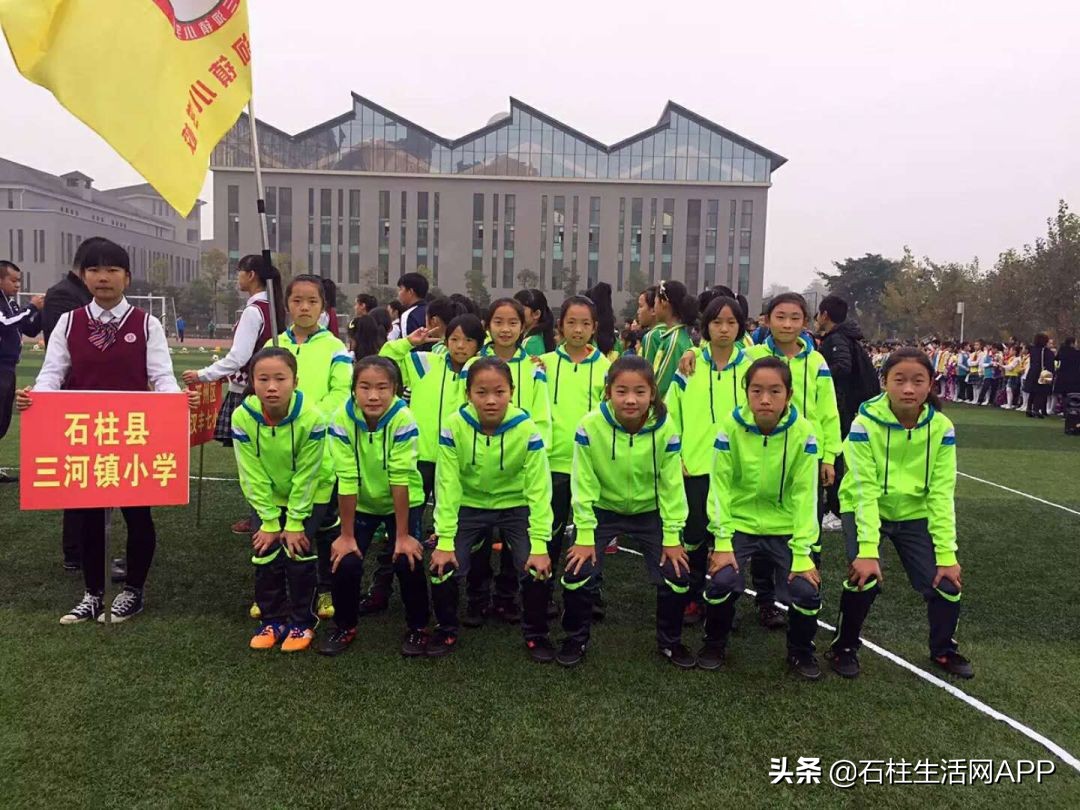 大山里的孩子足球队,大山里的少年足球队