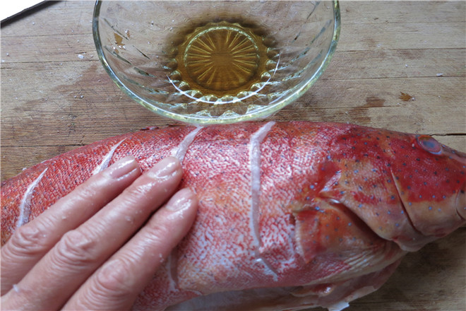 东星斑清蒸做法,清蒸东星斑蒸几分钟