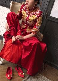 老虎：这是我准备养大吃的，你来凑什么热闹