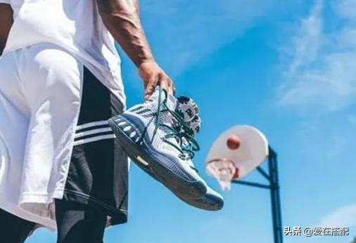 清洗球鞋的误区有哪些难怪这么容易脱胶变色