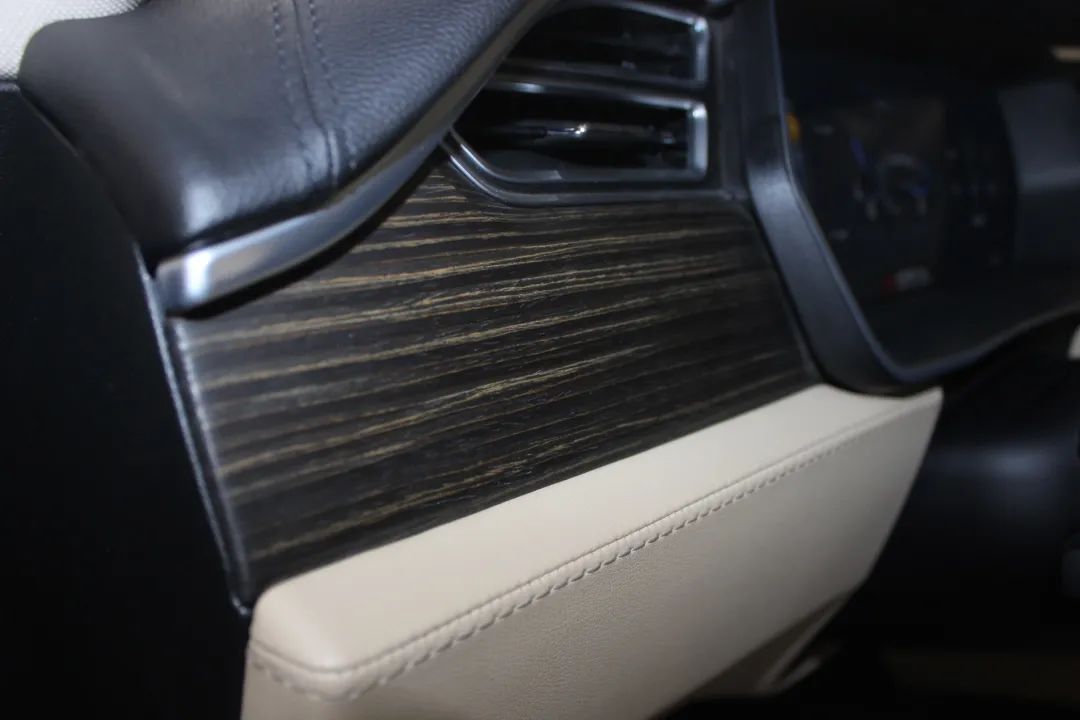 女车主说车,女车主说为什么买特斯拉