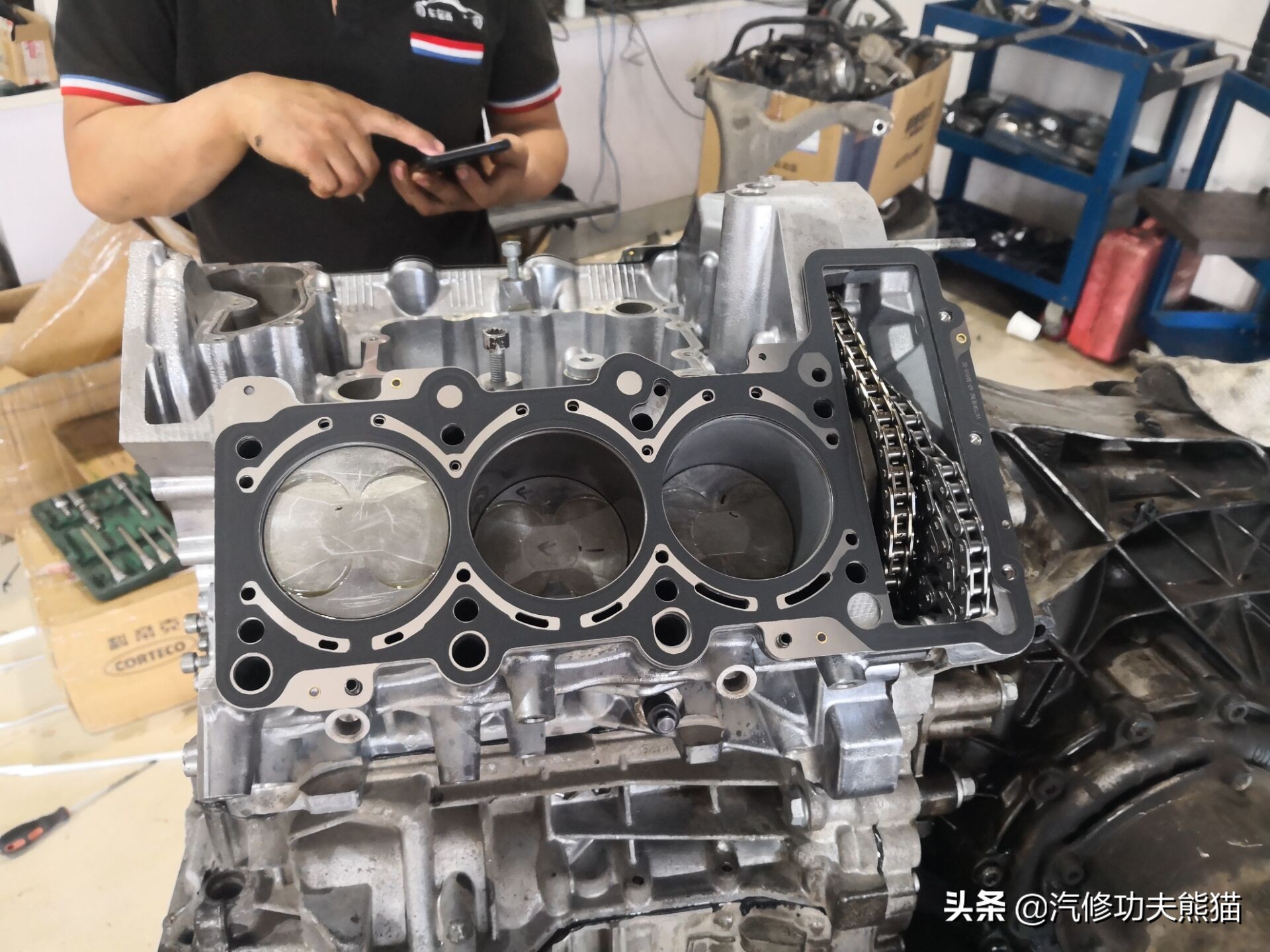 奥迪a6l2.4免拆烧机油处理靠谱吗,奥迪a6l2.4烧机油大修注意事项