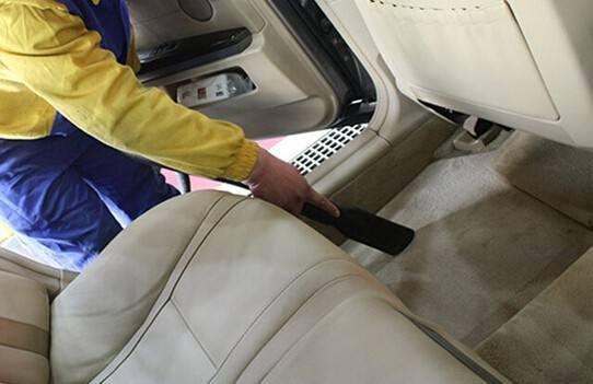 汽车脚垫怎么打理卫生,汽车脚垫如何洗掉