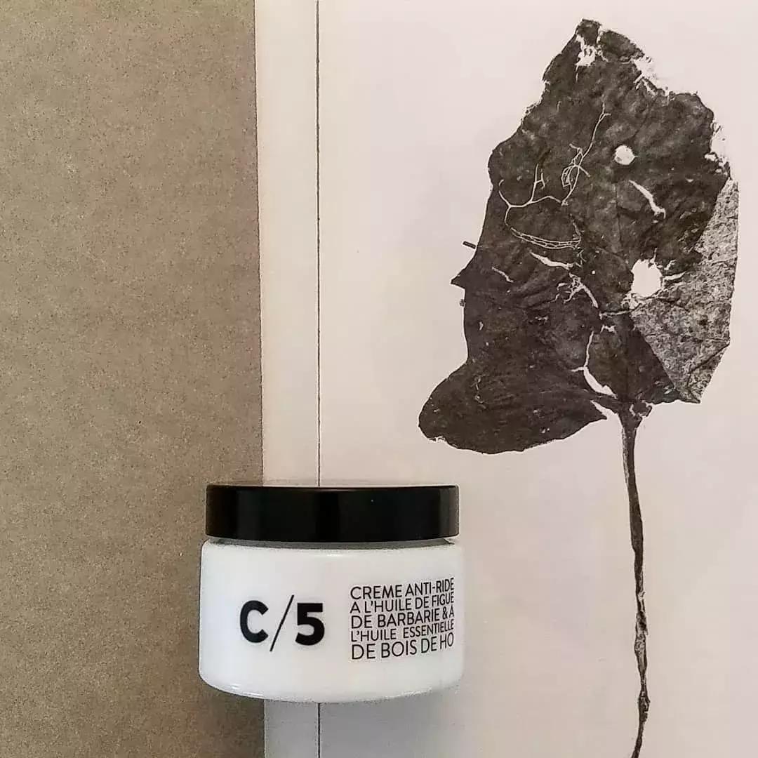 目前最好的十大美妆护肤品,大牌好用的美妆护肤品推荐