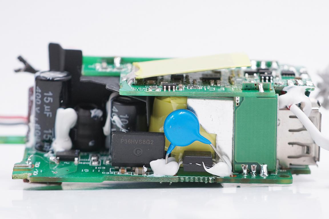 百达星连pt65s,百达星连无线充移动电源