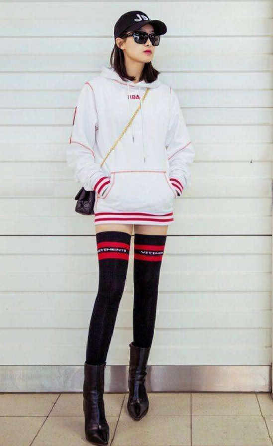 杨超越印花袜,杨超越袜子怎么样