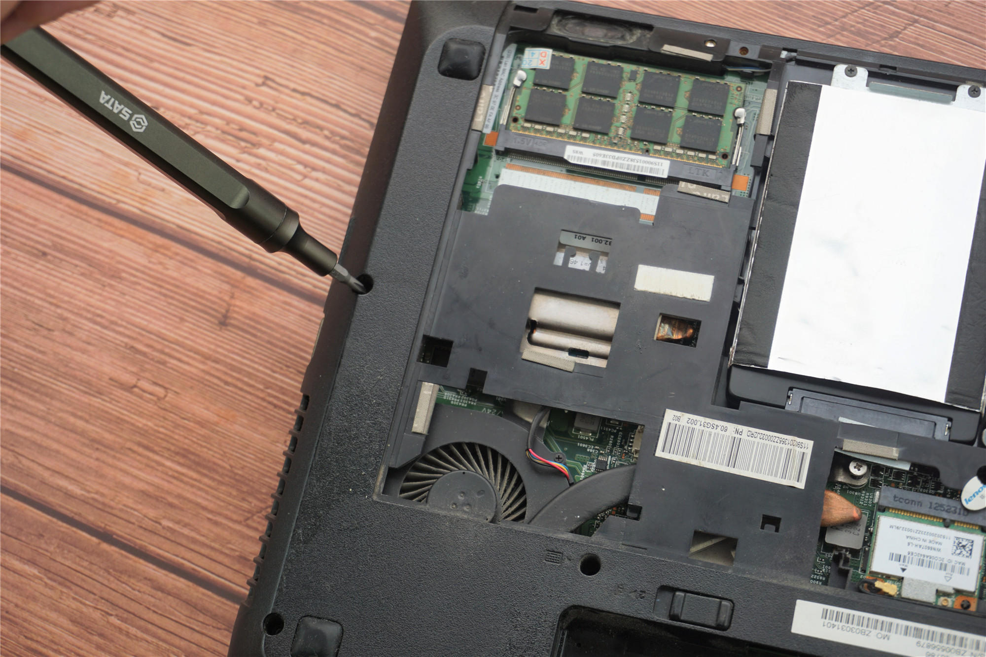 世达6合一多功能螺丝刀测评,世达螺丝刀套装十件套