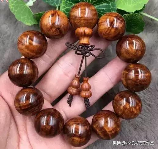 佛珠手串中间绳结打法,小佛珠手串怎么穿绳打结