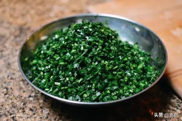 茴香素饺子好吃还是肉饺子好吃,茴香素饺子做法