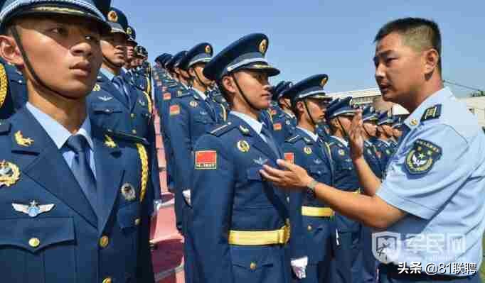 士官提前退伍需要谁批准,士官提前退休的政策