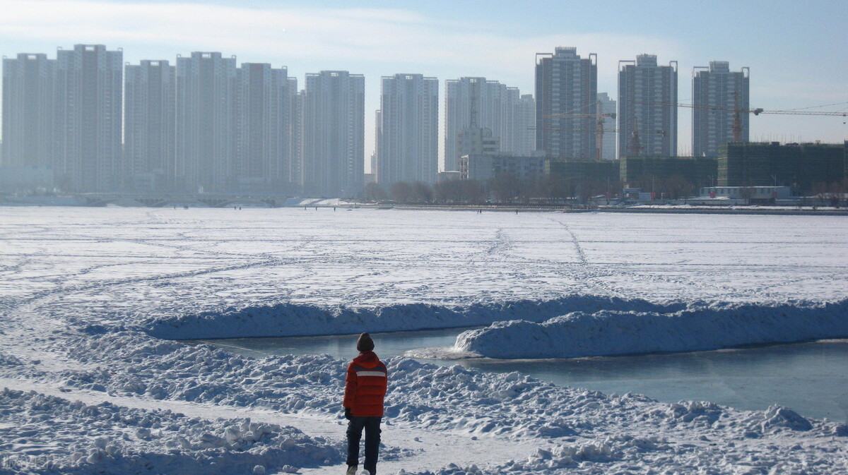 华夏幸福地产还有多少债务,商业地产龙头华夏幸福