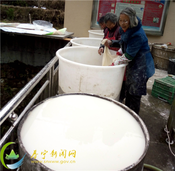 寿宁煎泥鳅裹地瓜粉,寿宁特产小吃黄豆地瓜粉