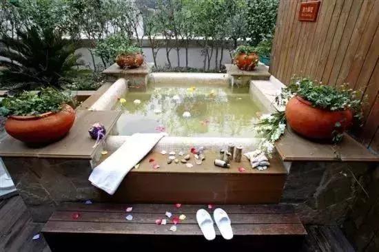 四季贵州和万象温泉哪里好玩,贵州的温泉值得你来