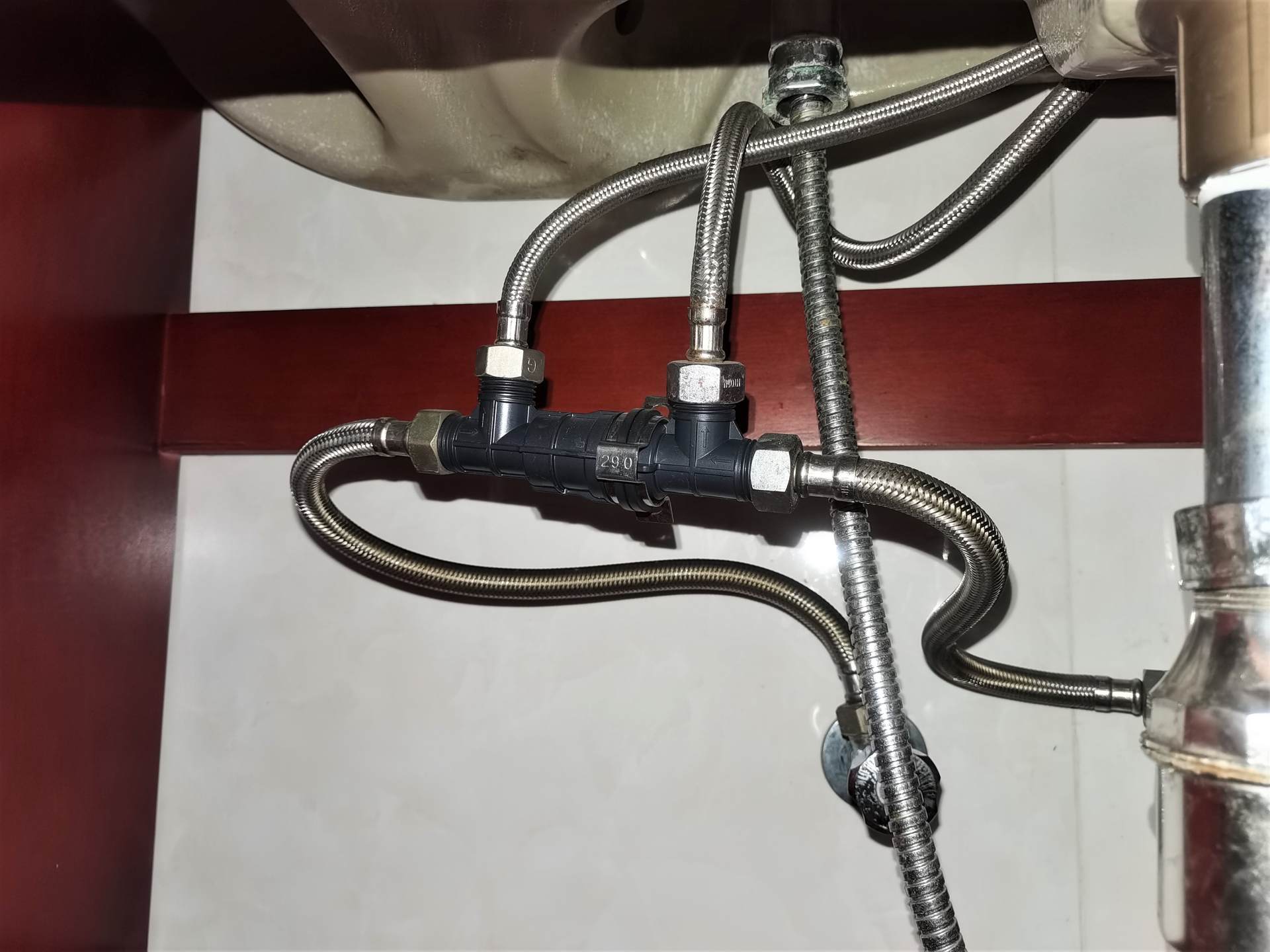 佳尼特tj1热水器零冷水怎么开,佳尼特16升零冷水燃气热水器